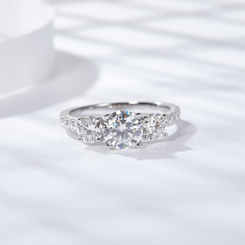 HTOTOH 3 스톤 1 캐럿 D 컬러 올 모이사나이트 - Moissanite Engagement Ring 1 Carat 리뷰 및 가격